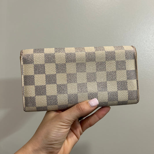 SOLD! Louis Vuitton Wallet