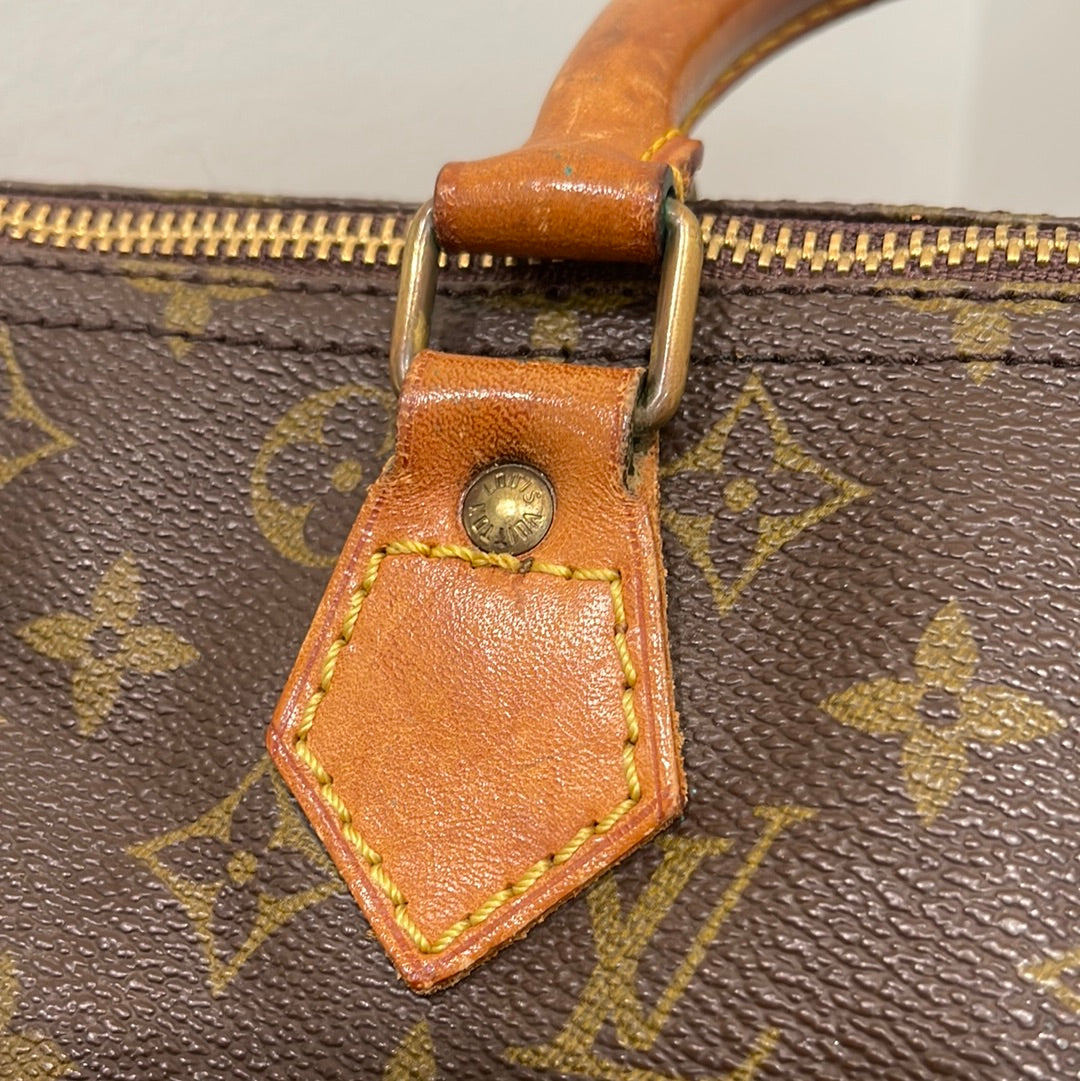 SOLD! Louis Vuitton Monogram Speedy 30