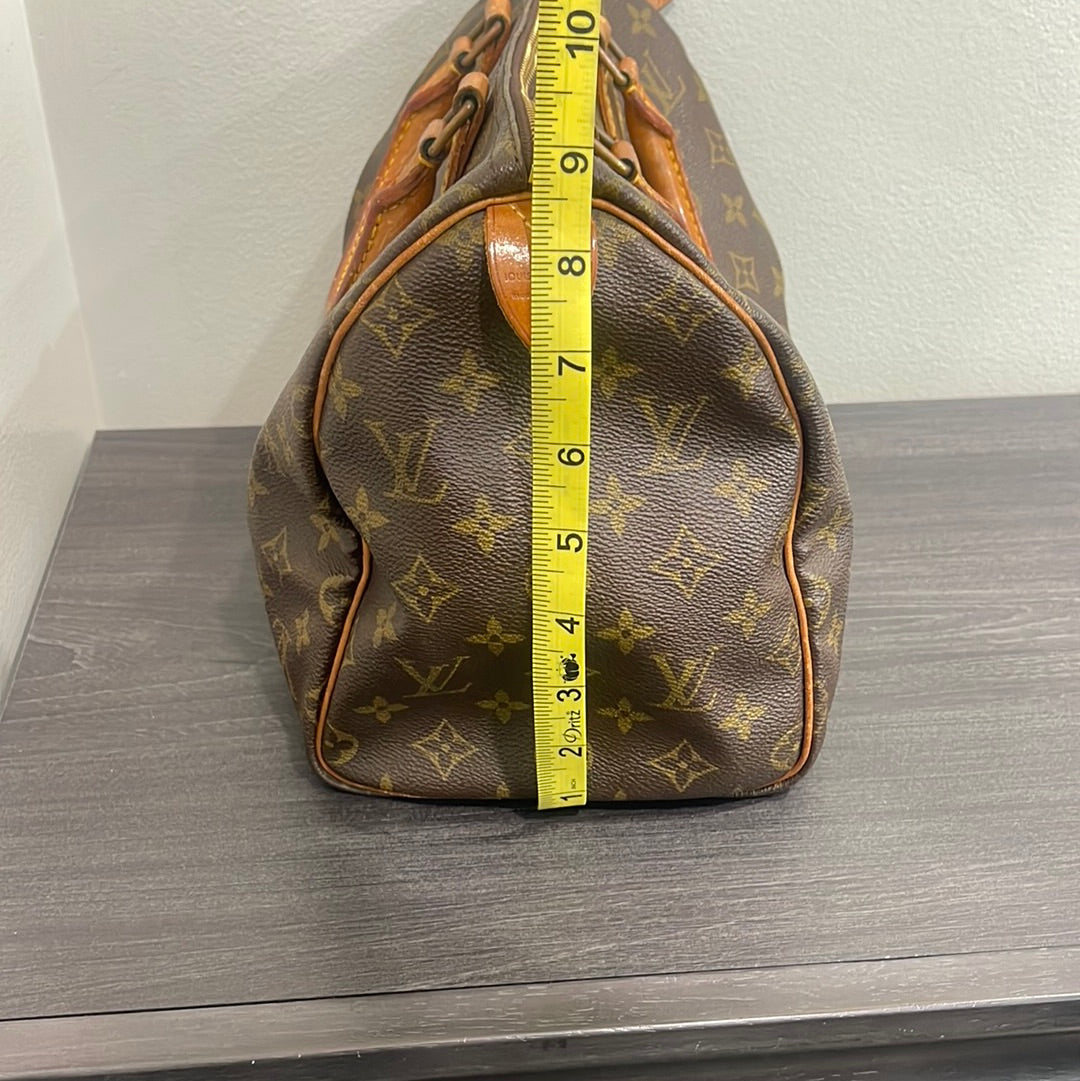 SOLD! Louis Vuitton Monogram Speedy 30