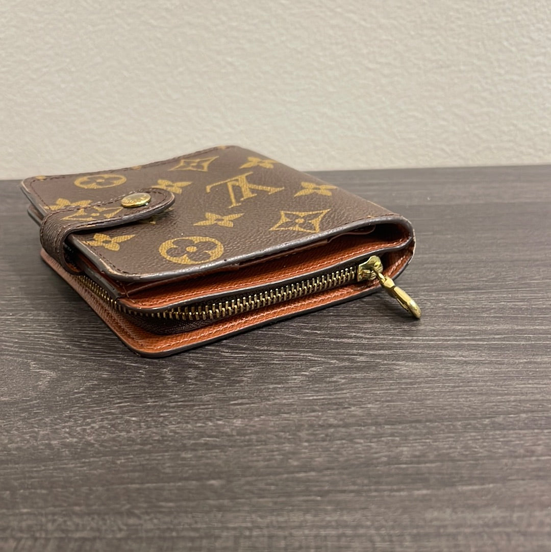 SOLD! Louis Vuitton Monogram Wallet