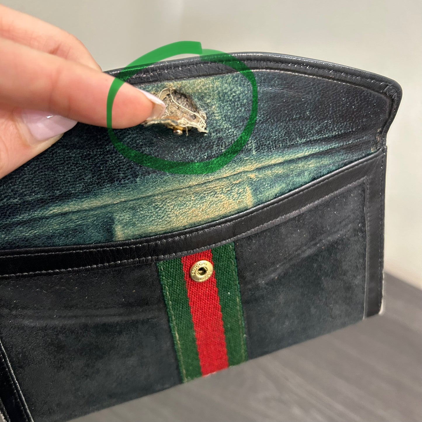 #209 GUCCI Bifold Wallet
