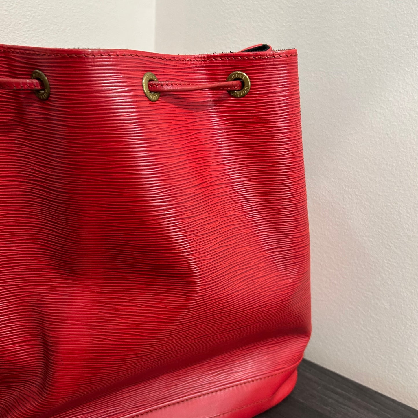 CLEARANCE Louis Vuitton Epi Noe GM