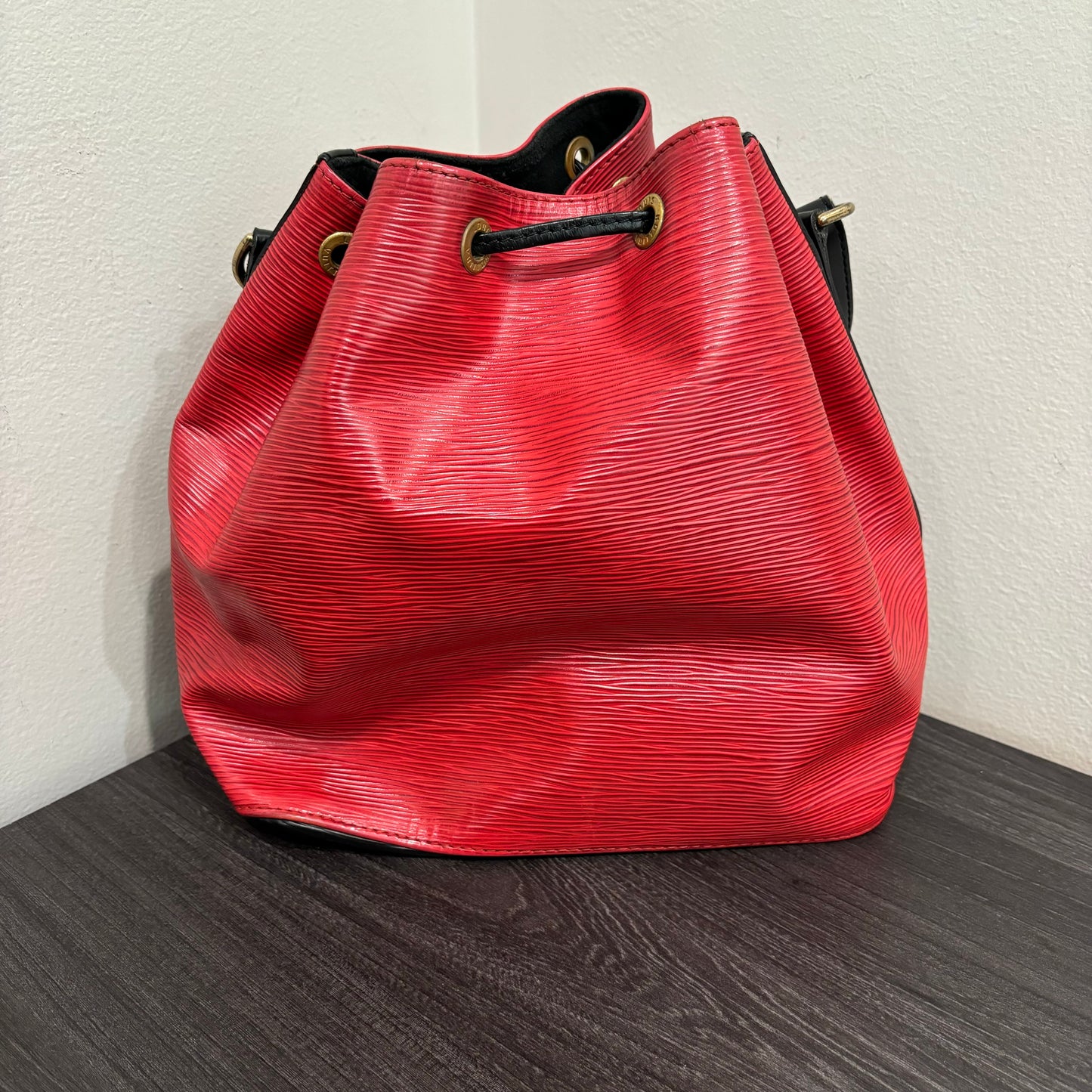 CLEARANCE #327 LOUIS VUITTON Epi Petit Noe