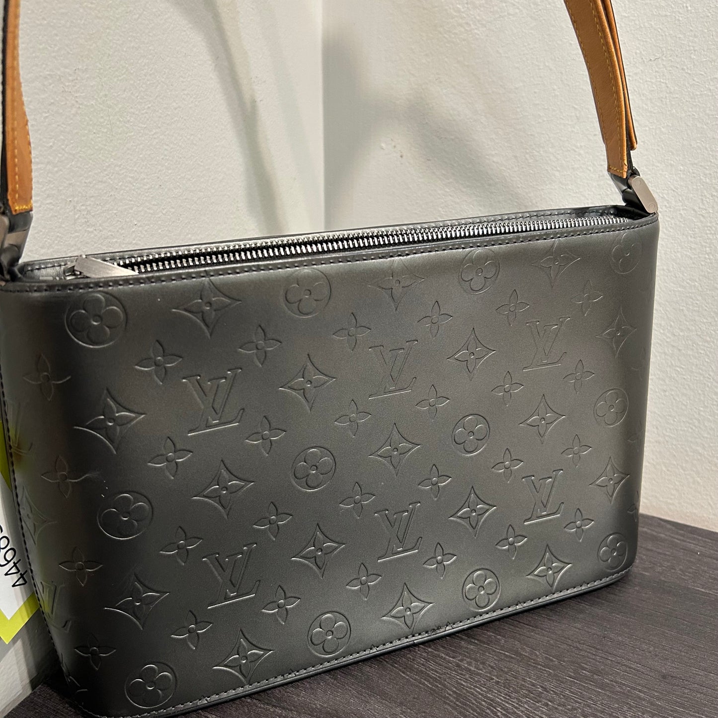 #503 LOUIS VUITTON Alston Matt Vernis