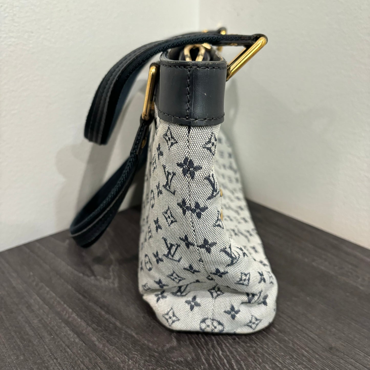 #322 LOUIS VUITTON Minilin Lucille PM
