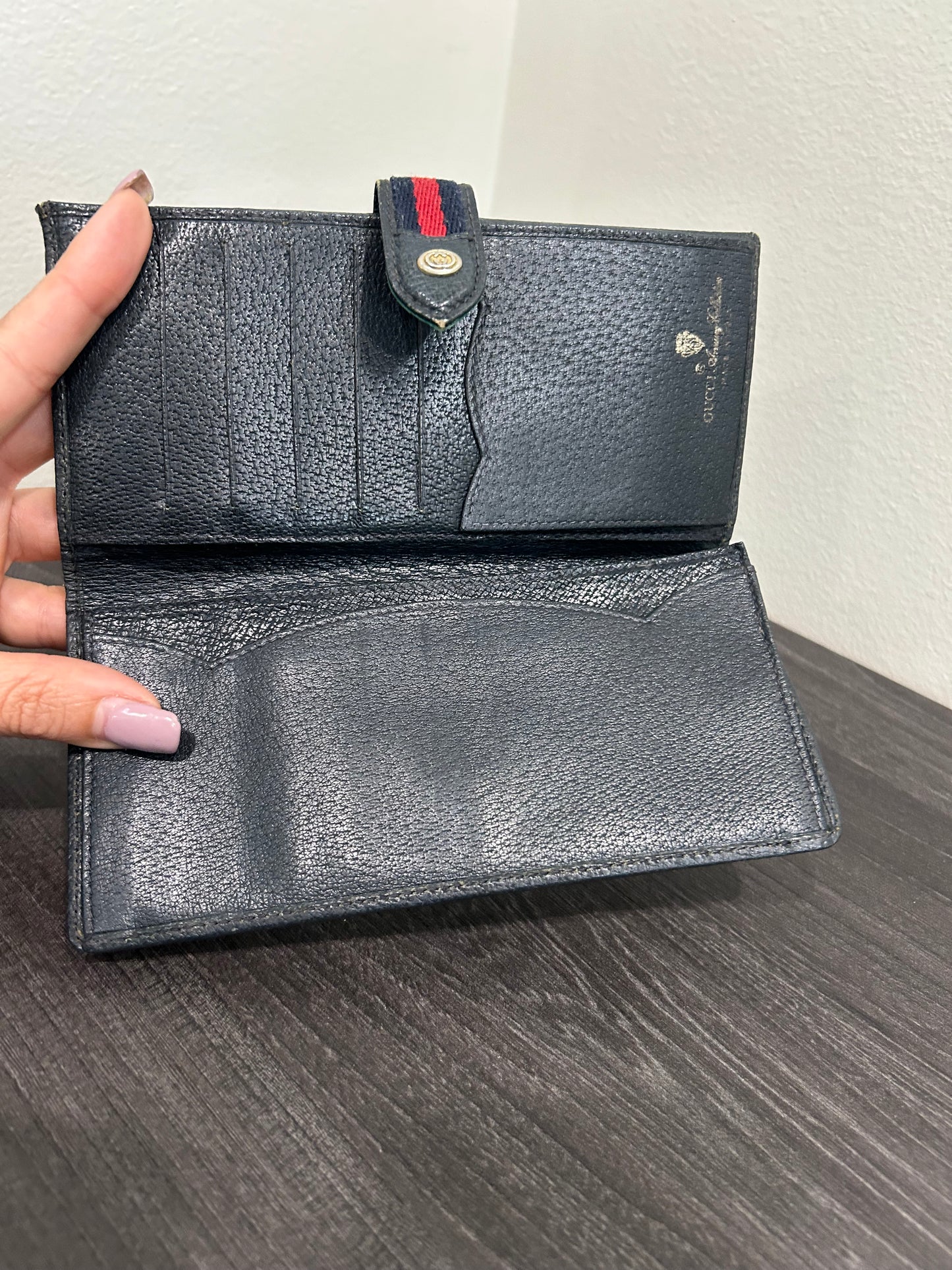 SOLD! Gucci Vintage Wallet