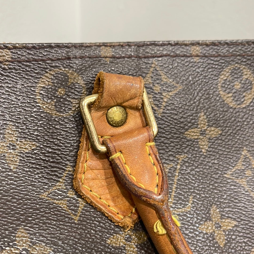 SOLD! Louis Vuitton Monogram Speedy 30