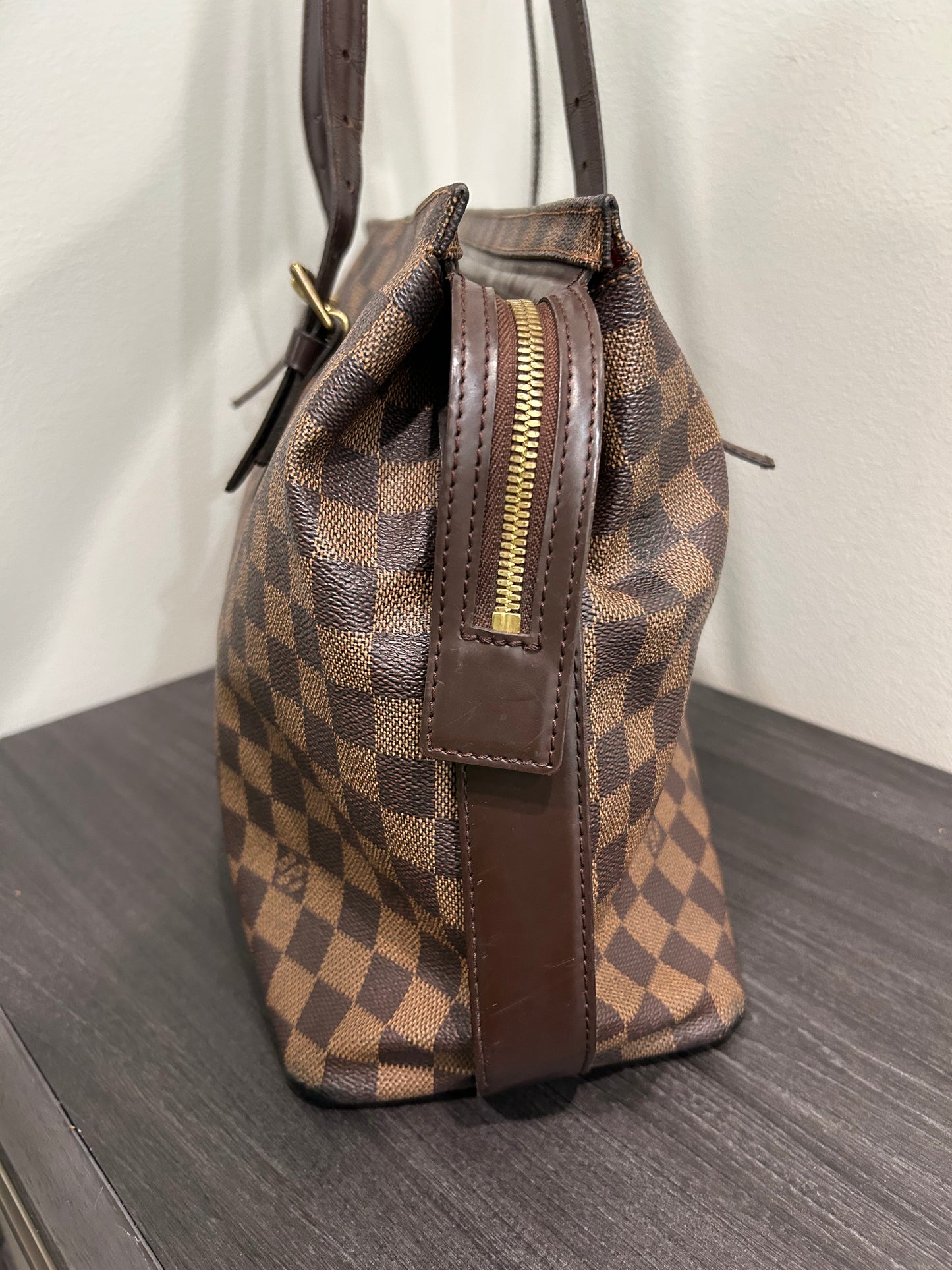 SOLD! Louis Vuitton Damier Chelsea Tote