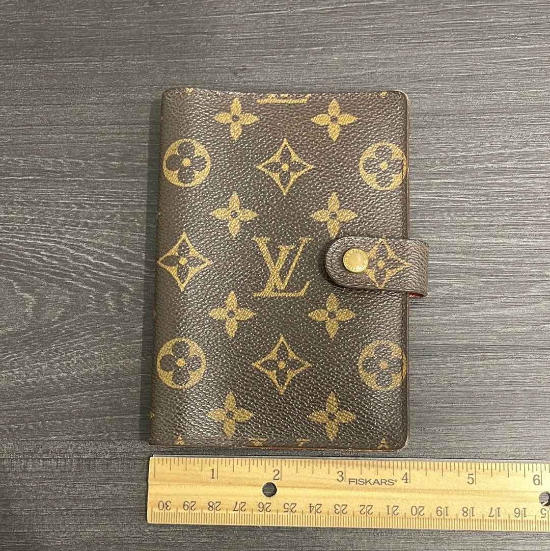 SOLD! Louis Vuitton Agenda PM