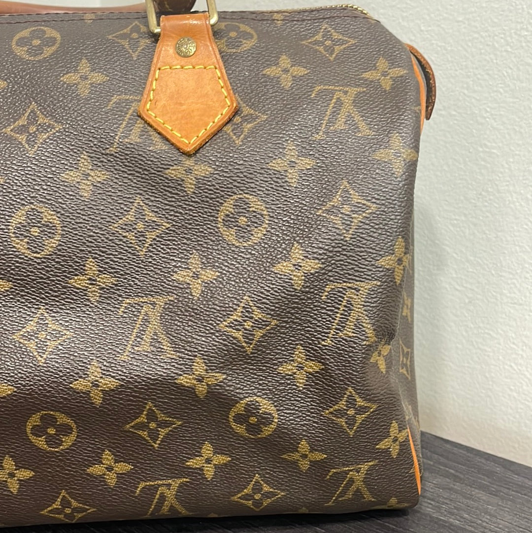 SOLD! Louis Vuitton Speedy 30