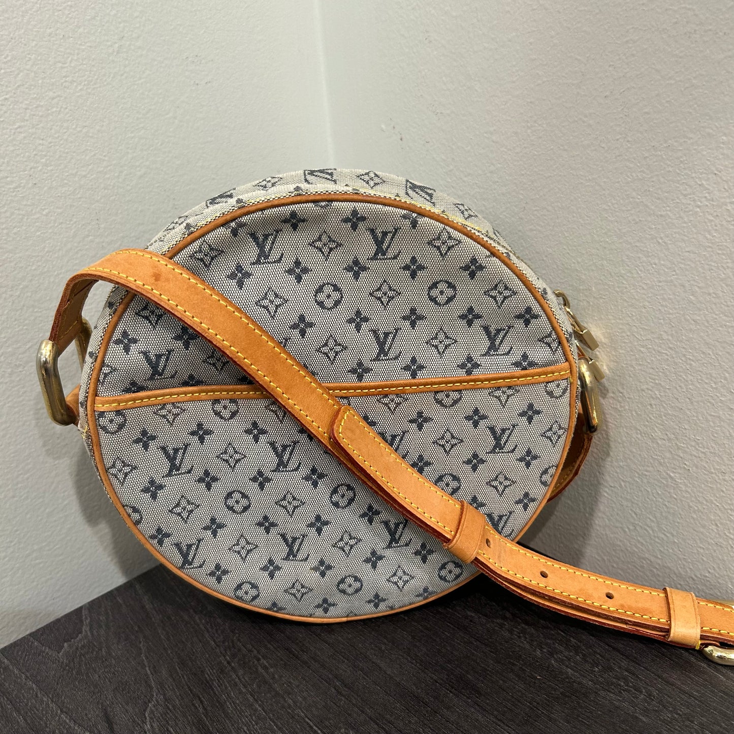 #418 LOUIS VUITTON Mini Lin Jeanne PM