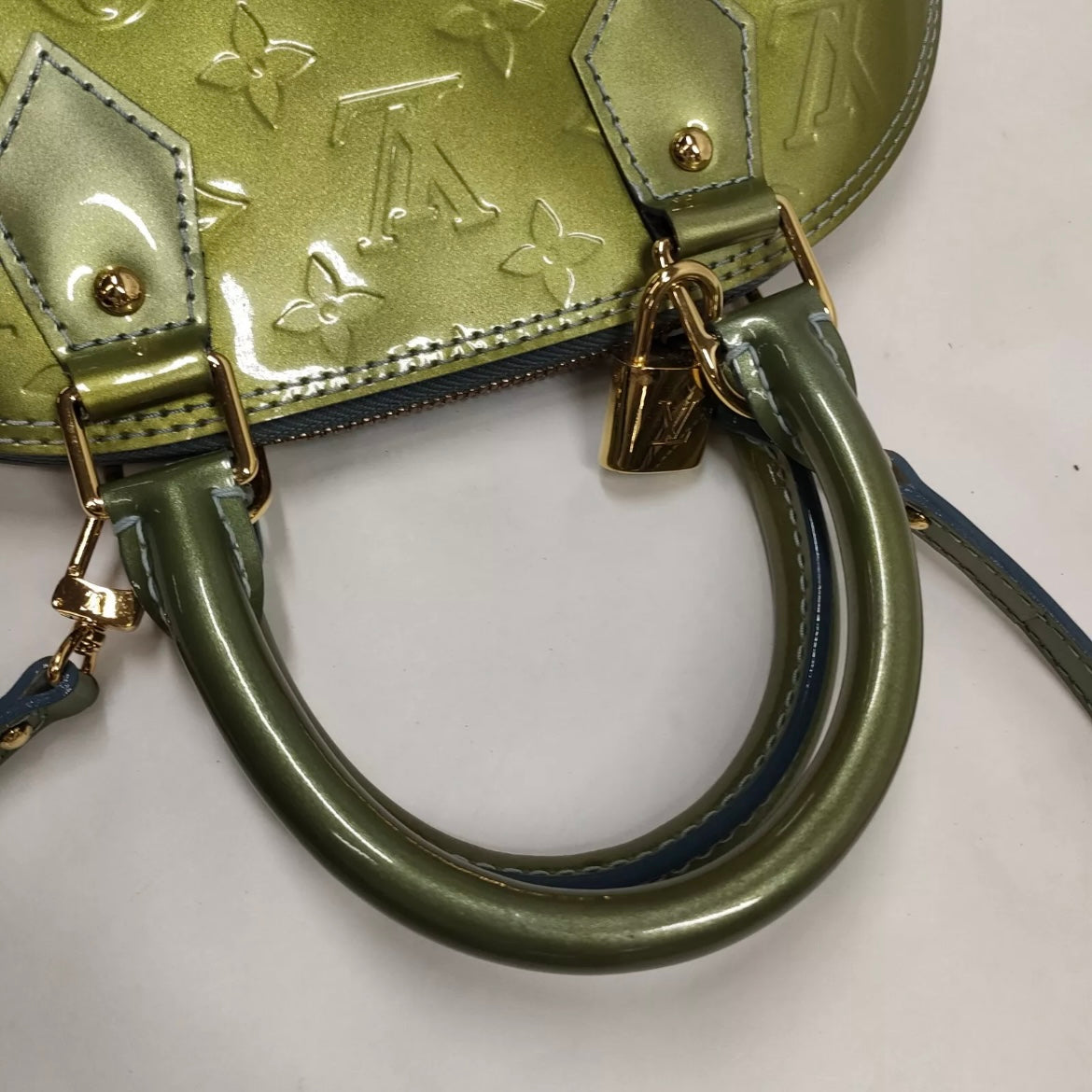 Louis Vuitton Vernis Alma BB