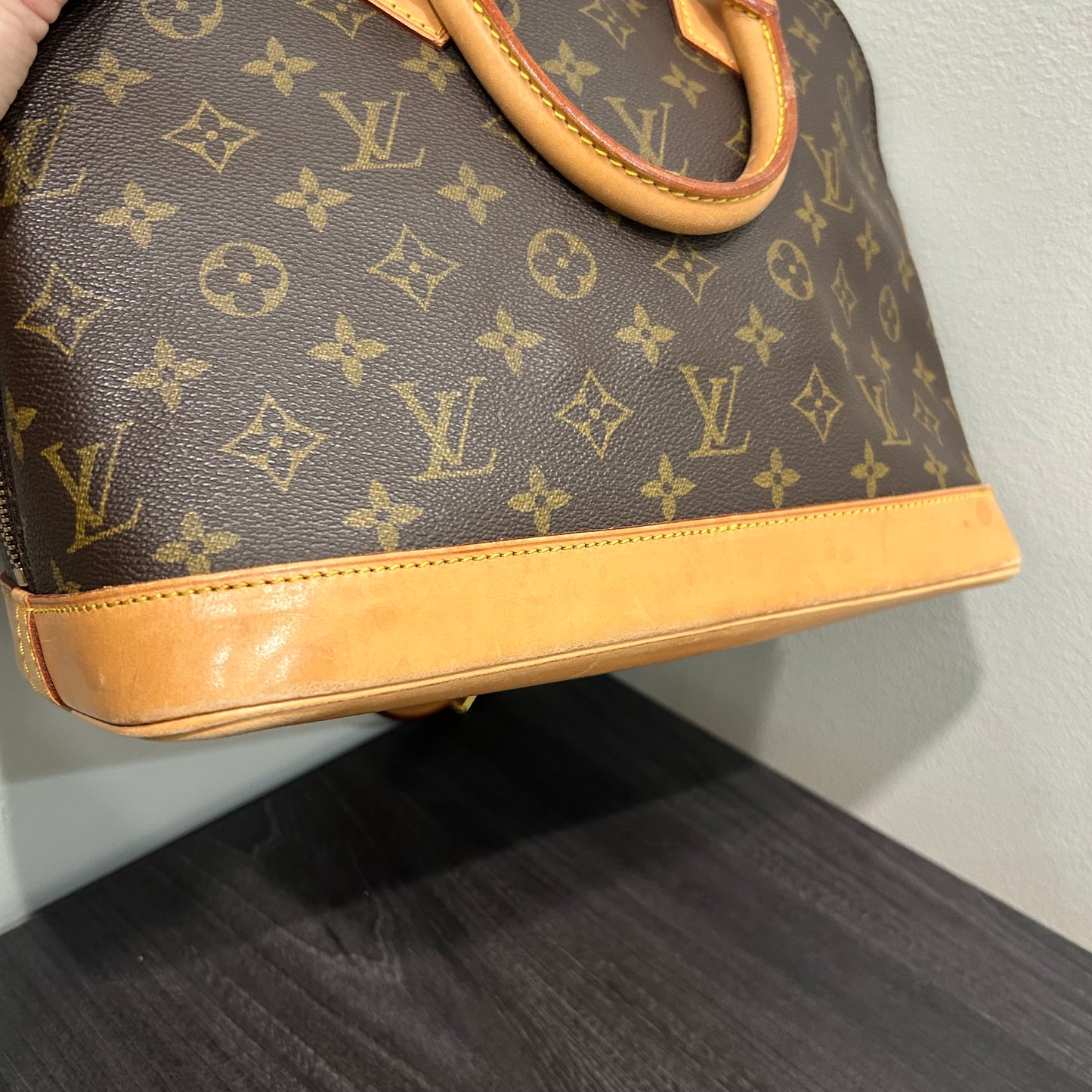 #507 LOUIS VUITTON Alma
