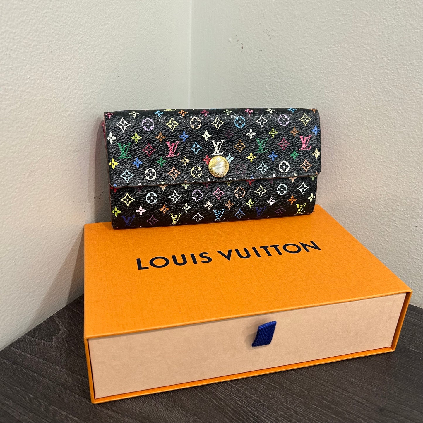 #206 LOUIS VUITTON Murakami Bifold Wallet with Storage Box