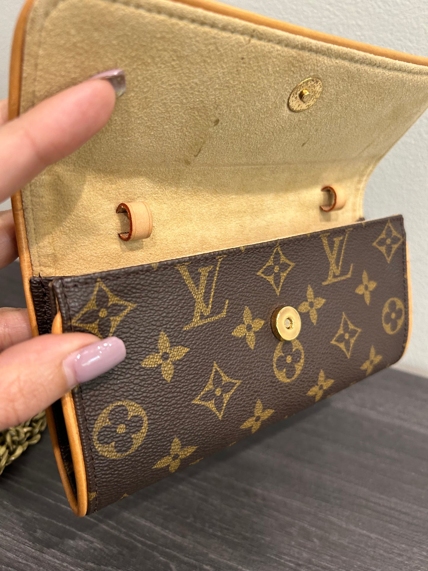 SOLD! Louis Vuitton Monogram Pochette Twin PM