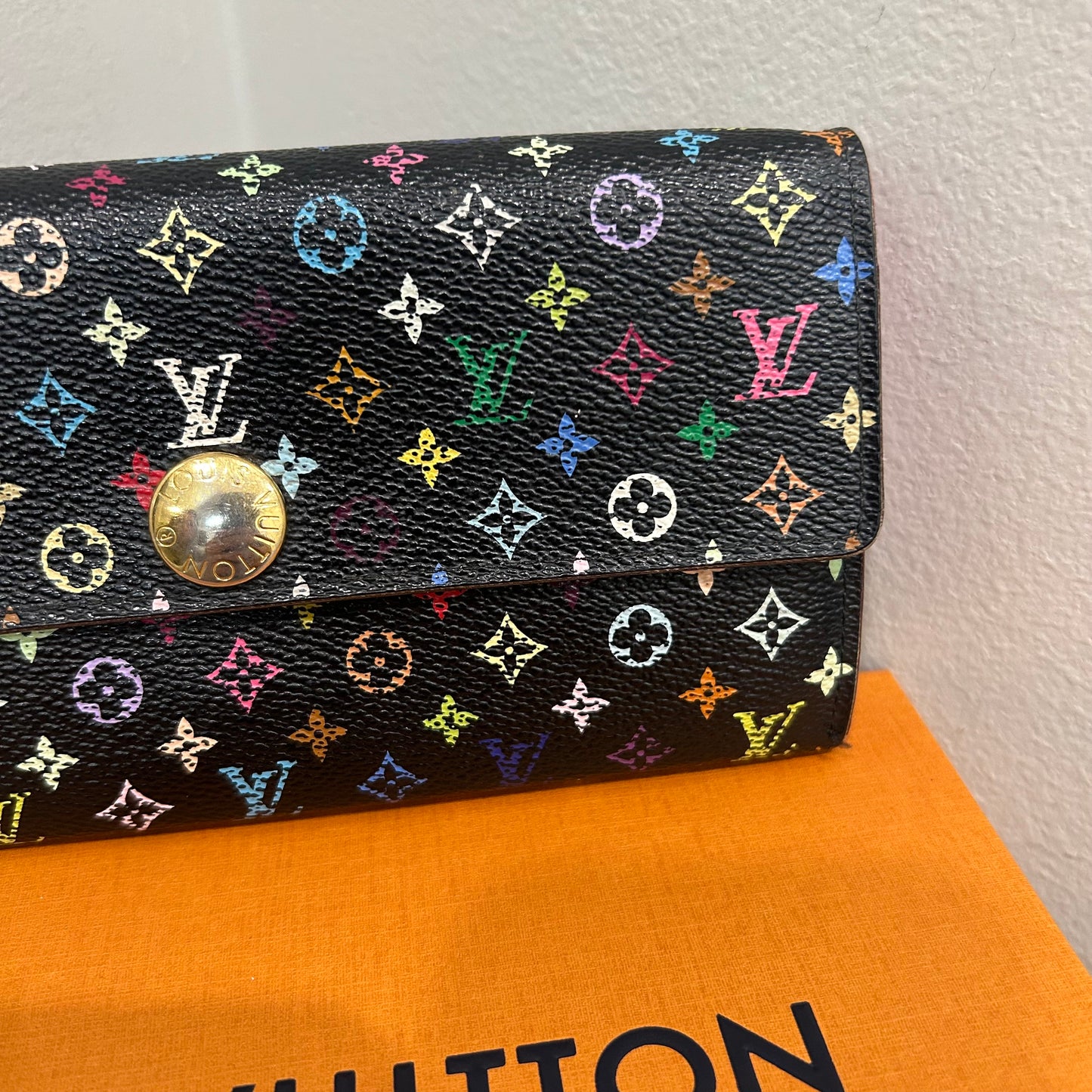 #206 LOUIS VUITTON Murakami Bifold Wallet with Storage Box