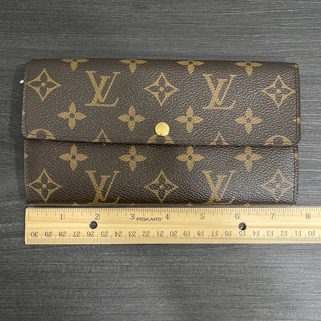 SOLD! Louis Vuitton Monogram Fleuri Sarah Wallet