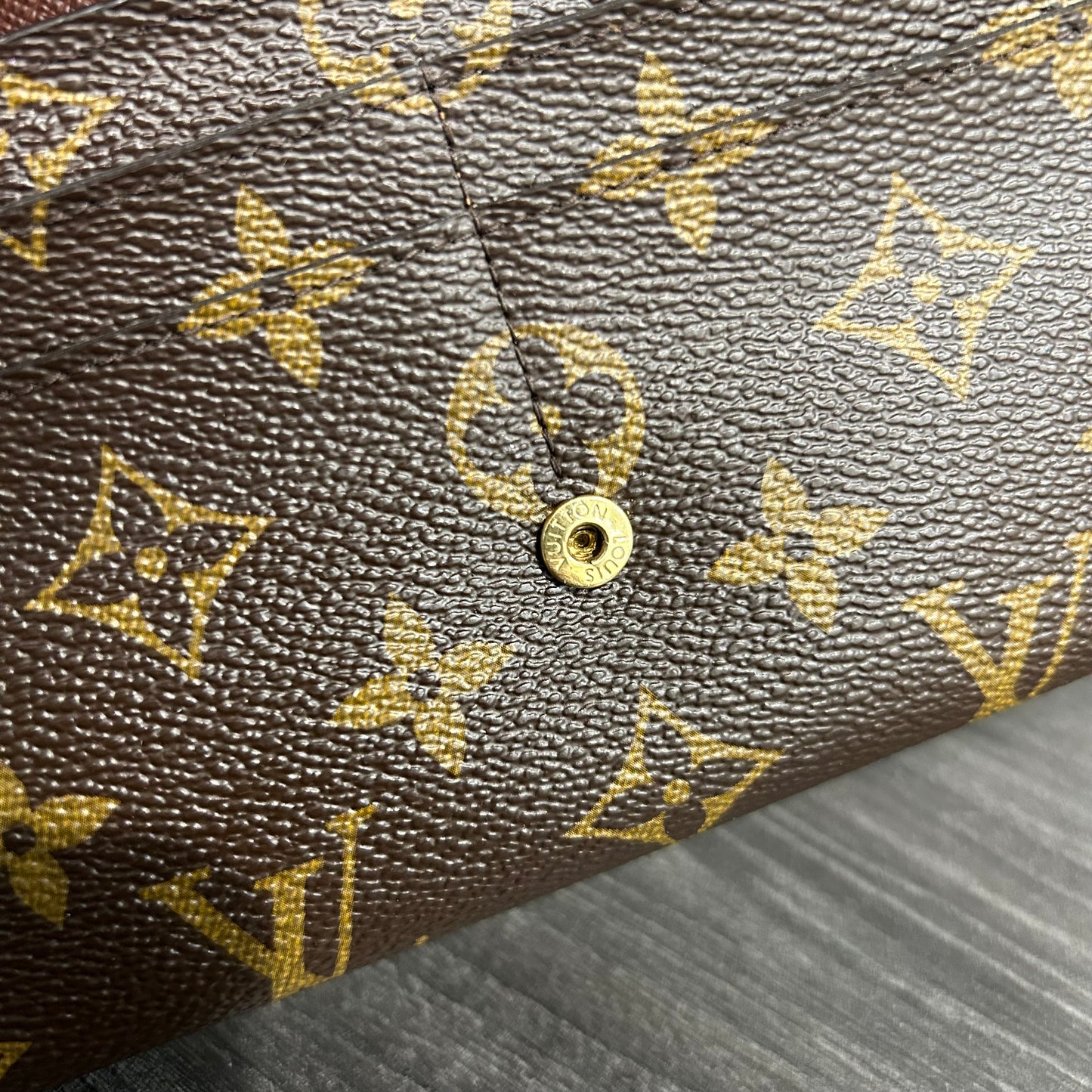 Louis Vuitton Set of 2 Wallets