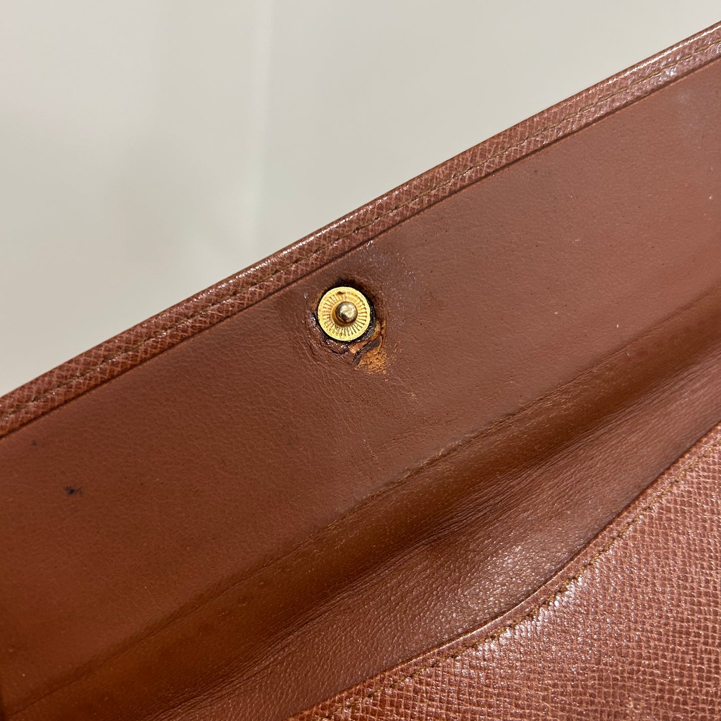 #101 LOUIS VUITTON Wallet