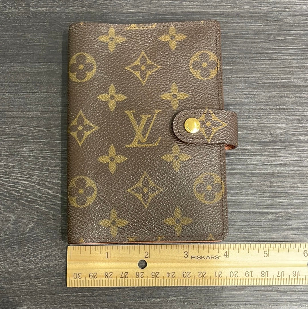 SOLD! Louis Vuitton Monogram Agenda PM