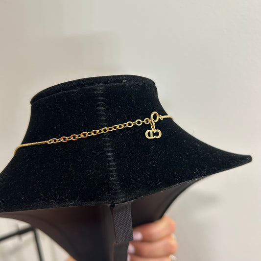 1043 DIOR Pendant Necklace