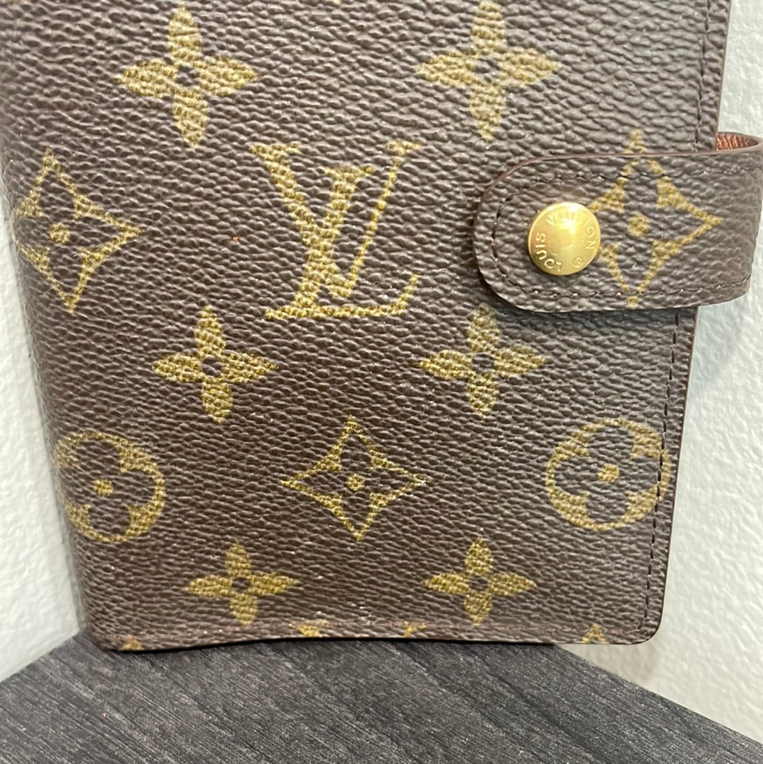 SOLD! Louis Vuitton Monogram Agenda PM