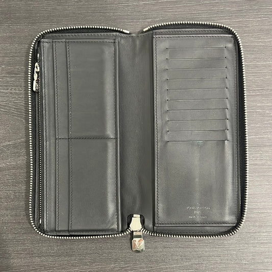 SOLD! Louis Vuitton Damier Infini Zip Wallet