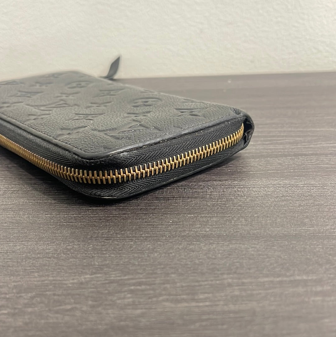 SOLD! Louis Vuitton Empreinte Zippy Wallet