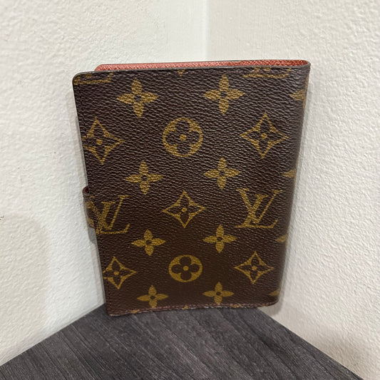 1001 LOUIS VUITTON Agenda PM MSRP $505