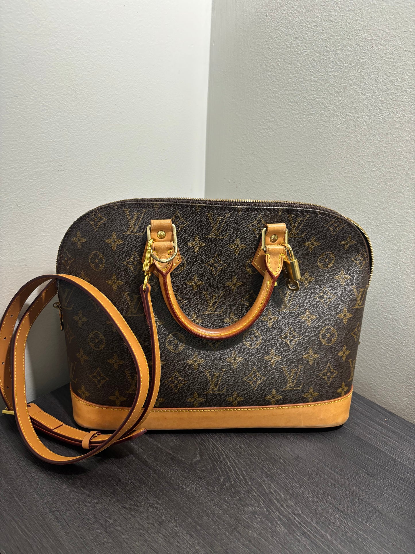 CLEARANCE #227 LOUIS VUITTON Alma