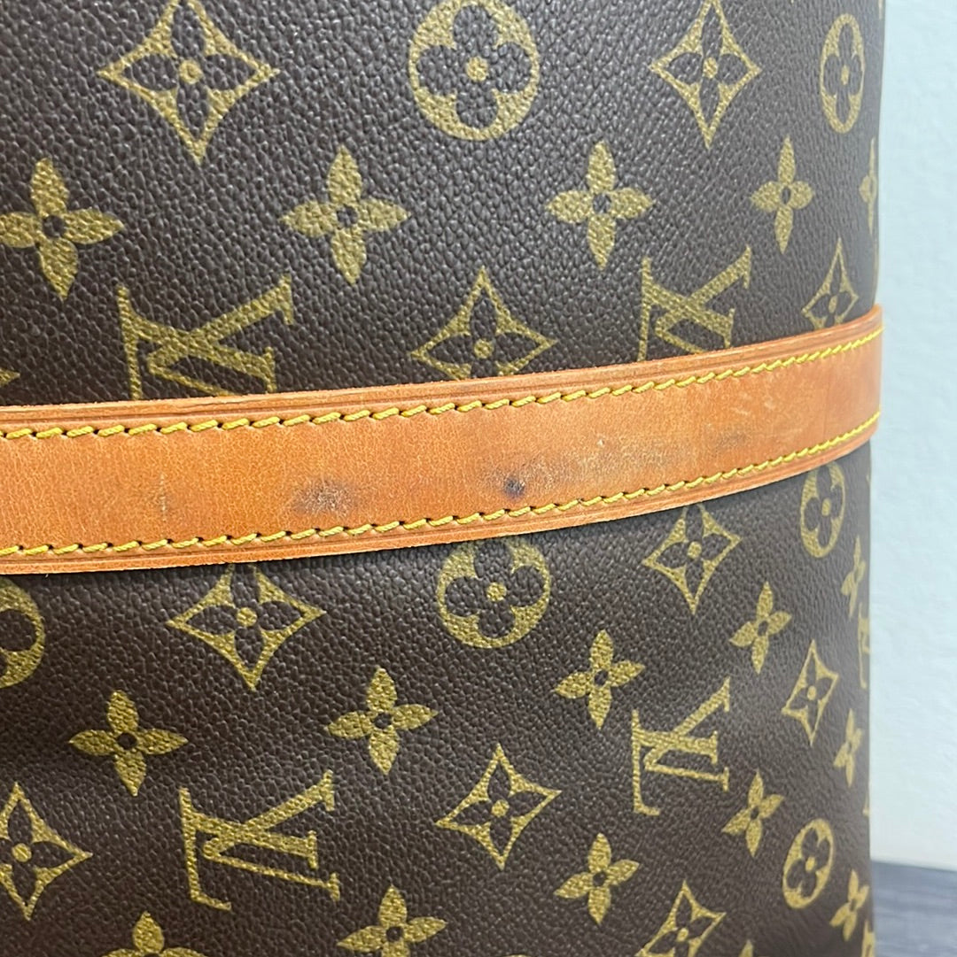 SOLD! Louis Vuitton Keepall 45