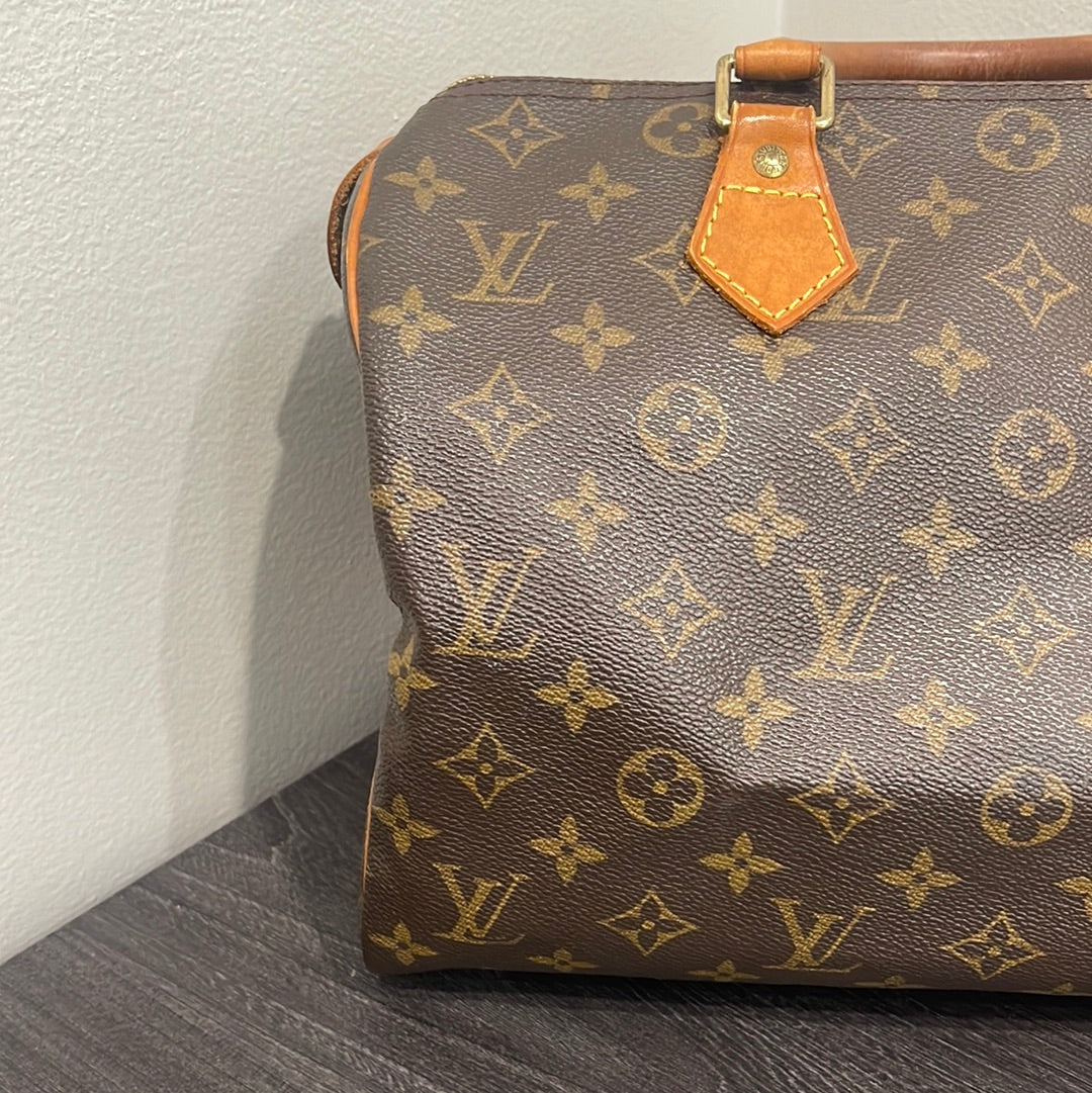 SOLD! Louis Vuitton Speedy 30