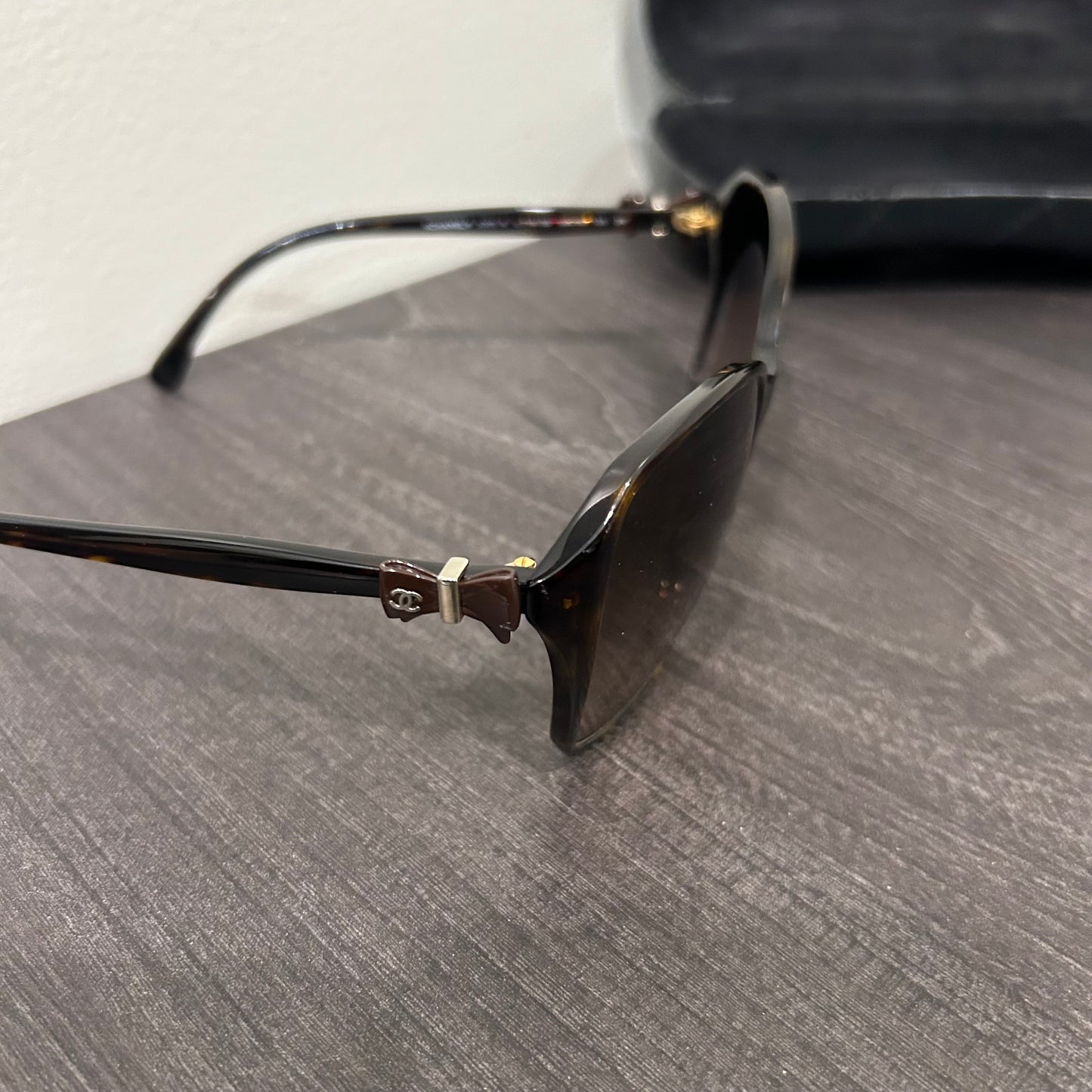 CLEARANCE CHANEL Brown Sunglasses with Original Storage Case