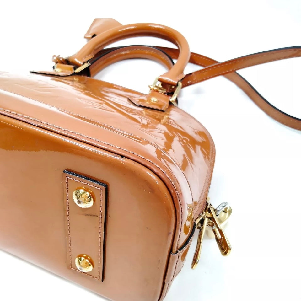 Louis Vuitton Vernis Alma BB