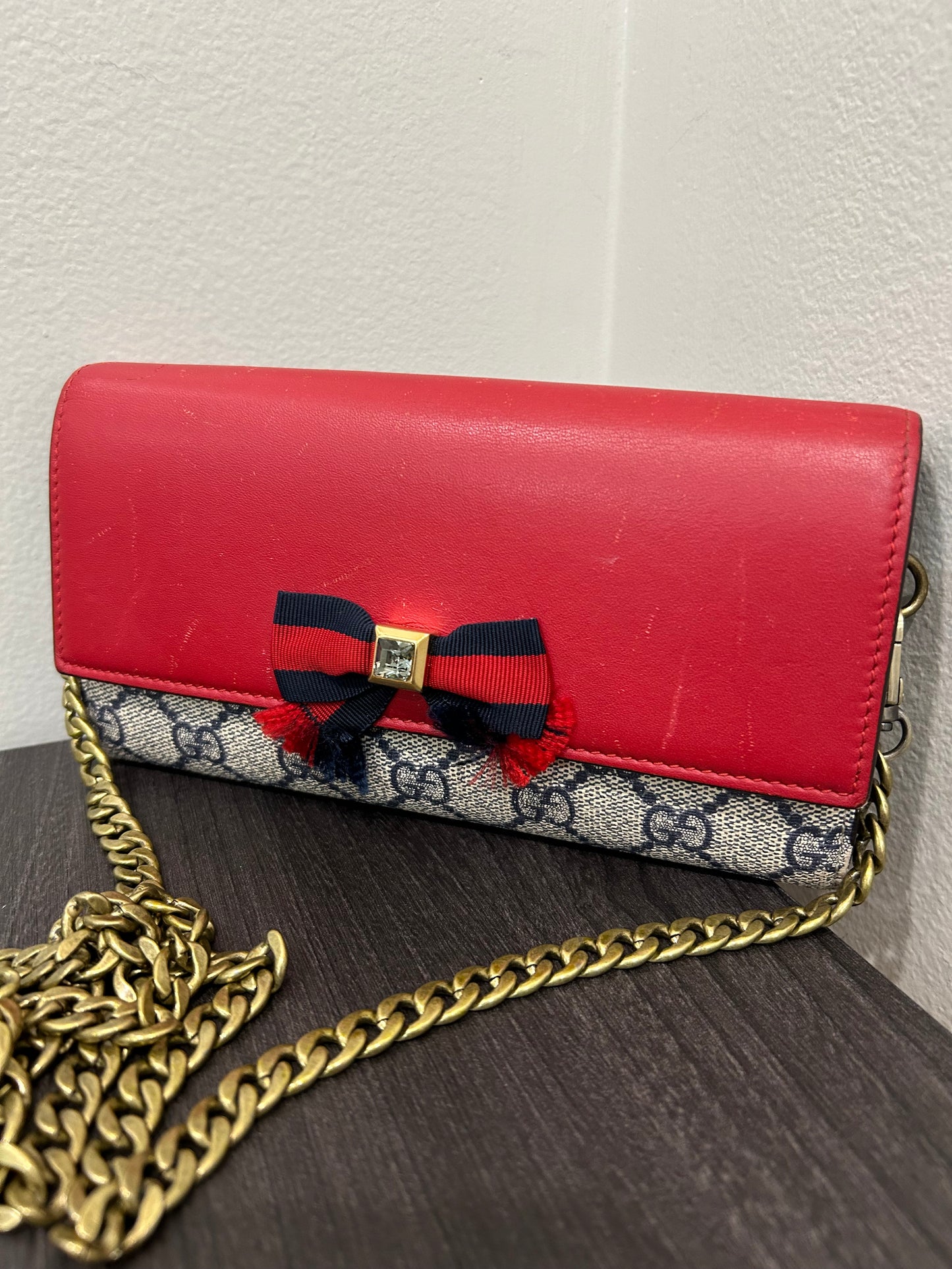 SOLD! Gucci GG Wallet on Chain