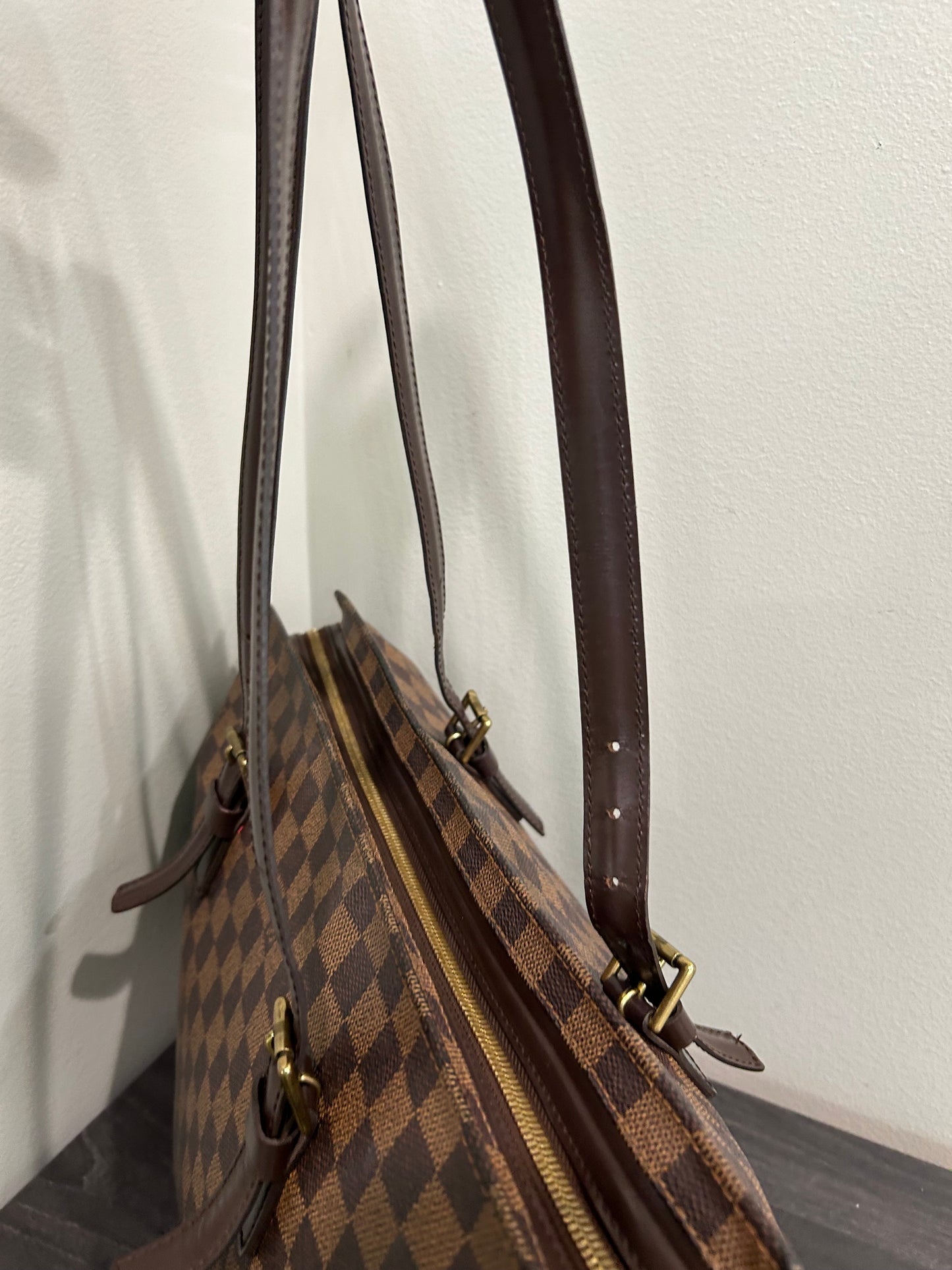 SOLD! Louis Vuitton Damier Chelsea Tote