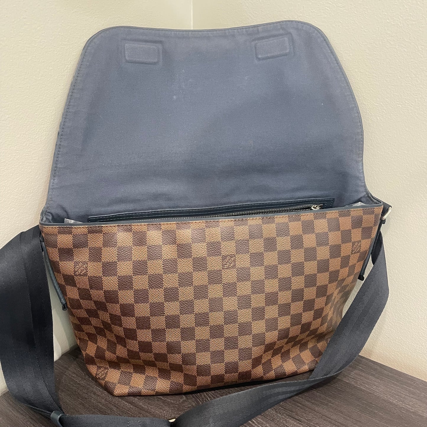 SOLD! Louis Vuitton Sprinter Damier Ebene Coated Canvas MM