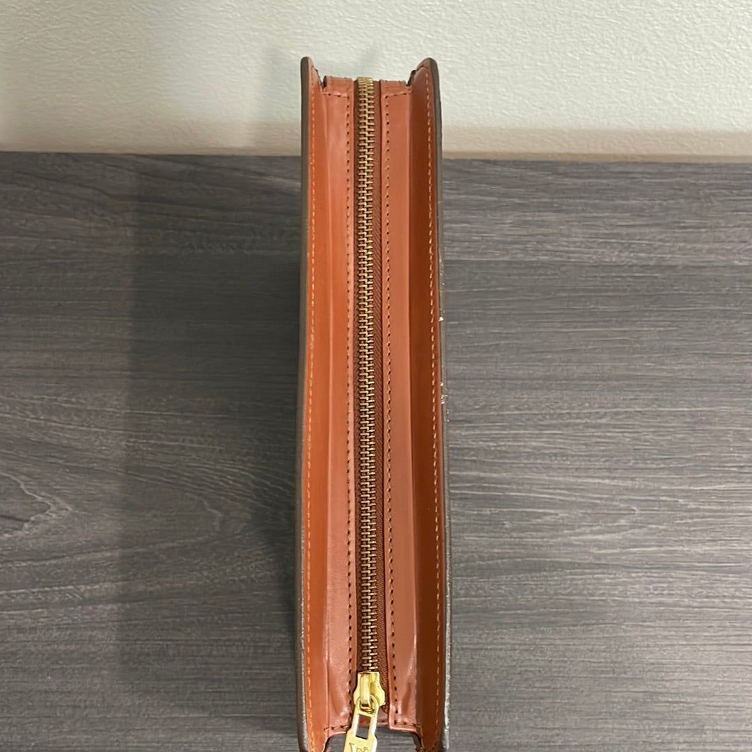 SOLD! Louis Vuitton Monogram Pouch