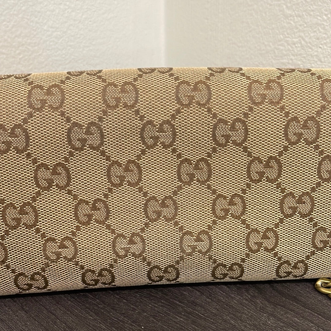 SOLD! Gucci GG Wallet on Chain