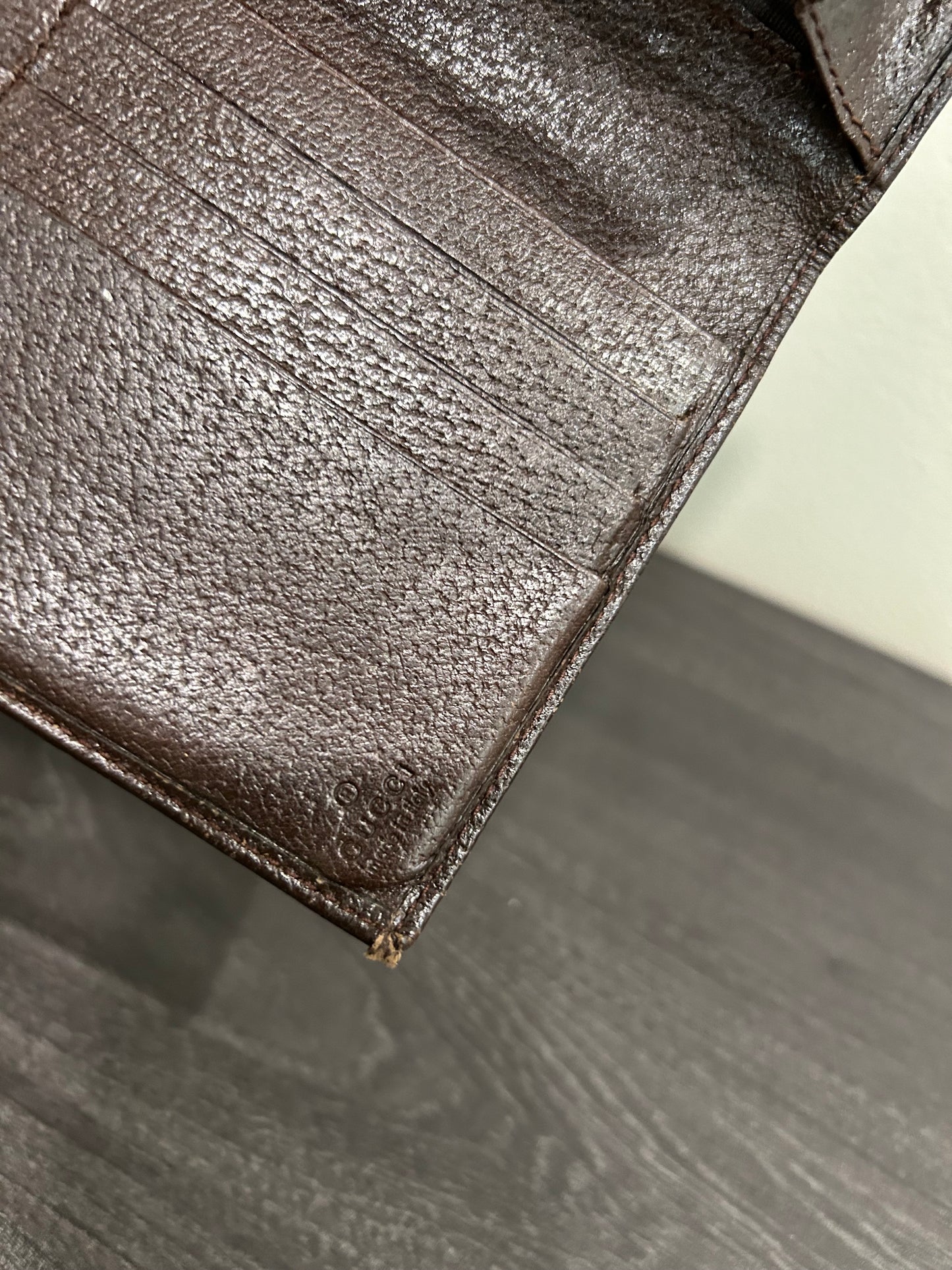 SOLD! Gucci GG Wallet