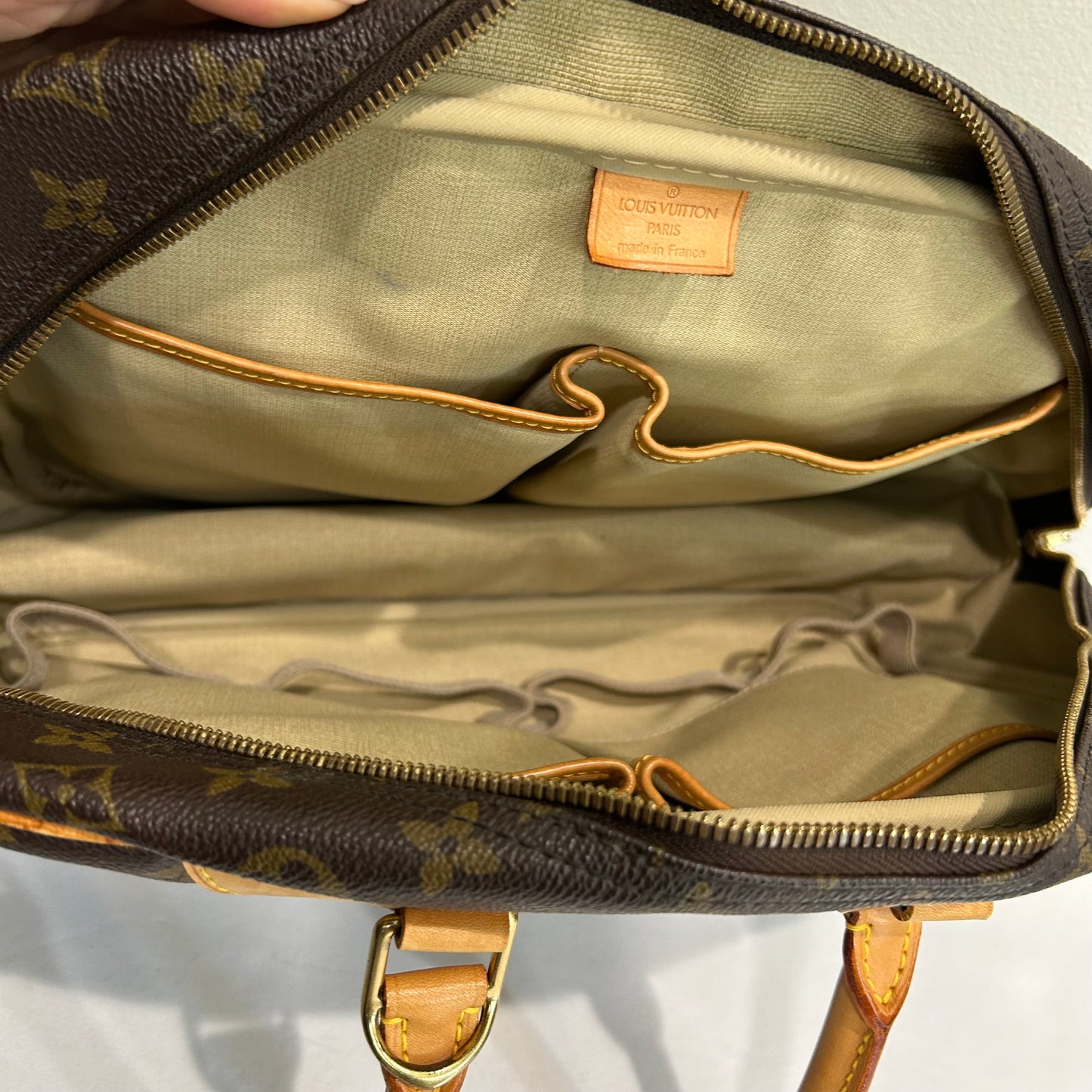 SOLD! Louis Vuitton Deauville