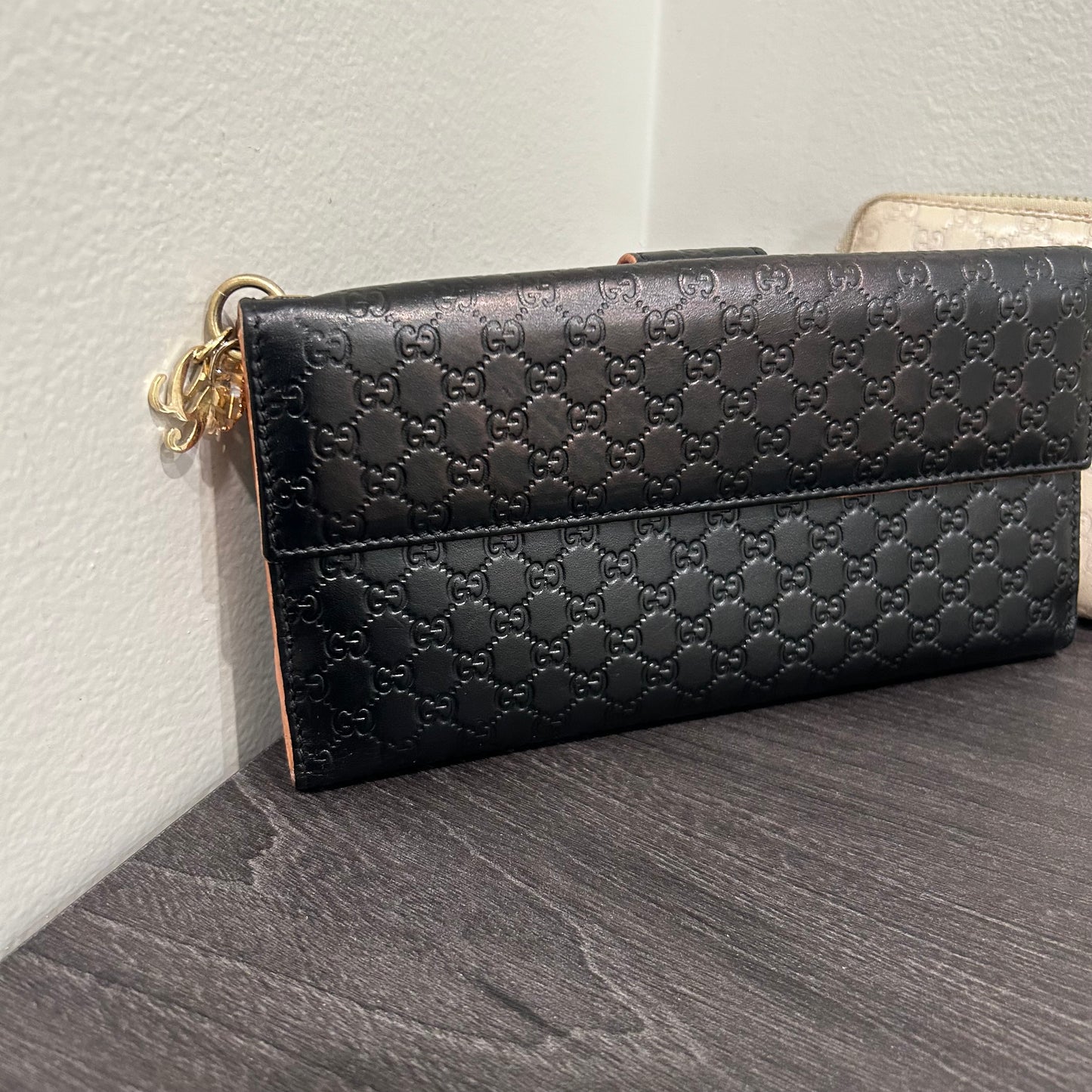 CLEARANCE Gucci Wallets Set of 2