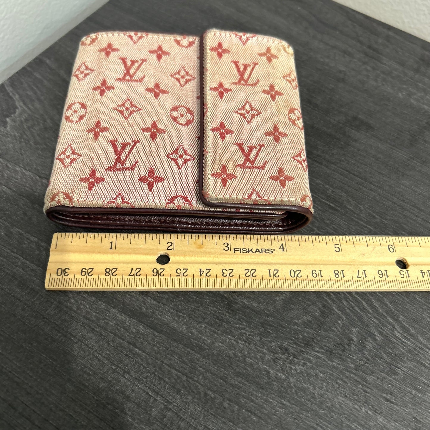 #104 LOUIS VUITTON Wallet