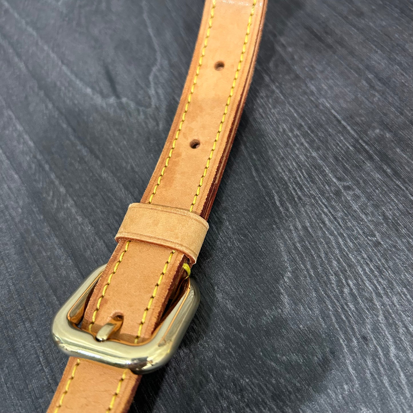 #418 LOUIS VUITTON Mini Lin Jeanne PM
