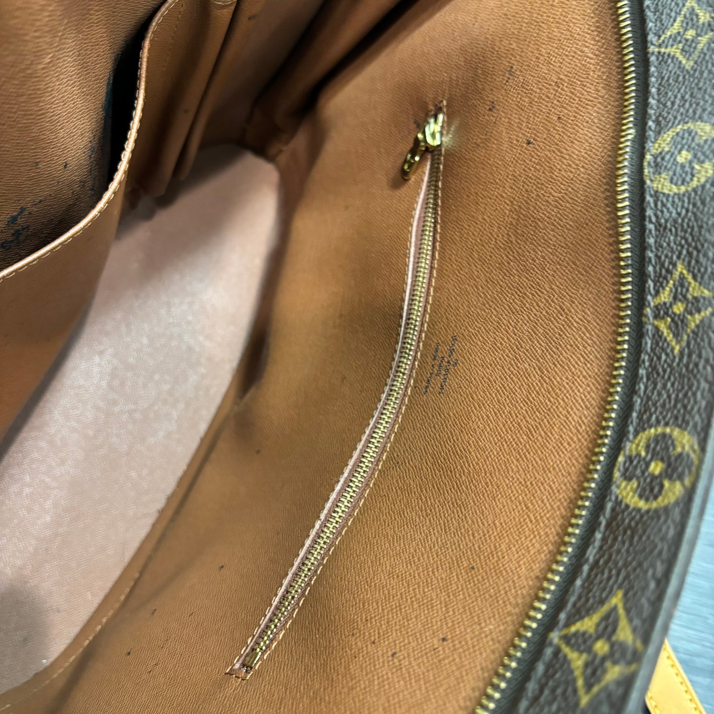 #292 LOUIS VUITTON Babylone Tote