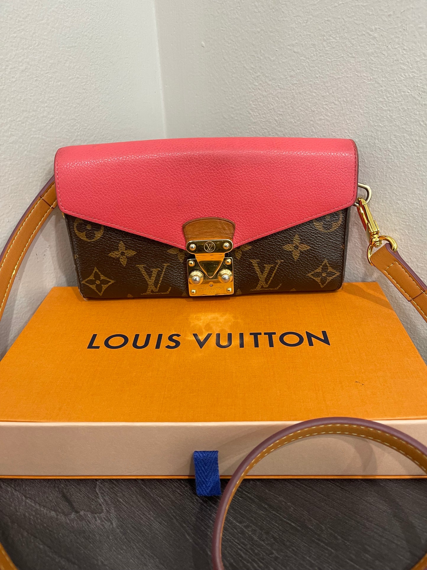 Louis Vuitton Monogram Rose Pallas Wallet & Storage Box