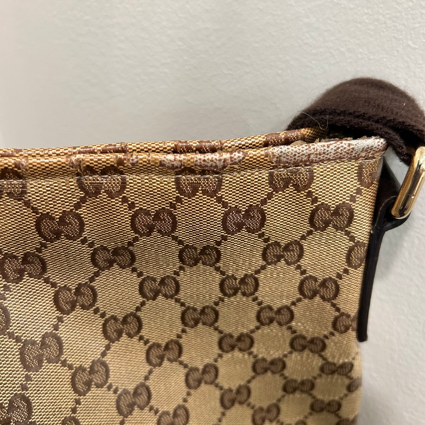 CLEARANCE Gucci Coated Canvas Messenger
