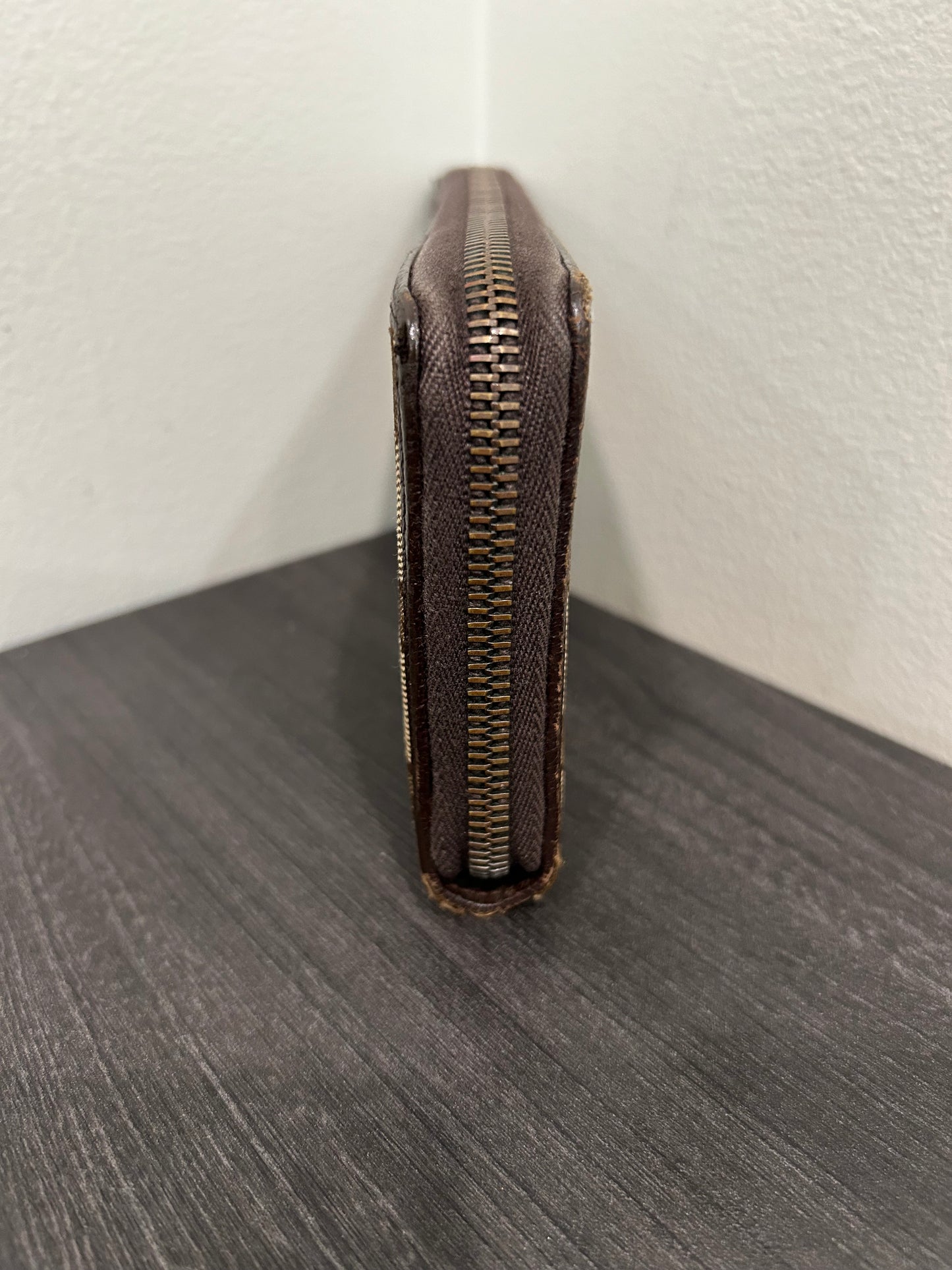 SOLD! Gucci GG Wallet