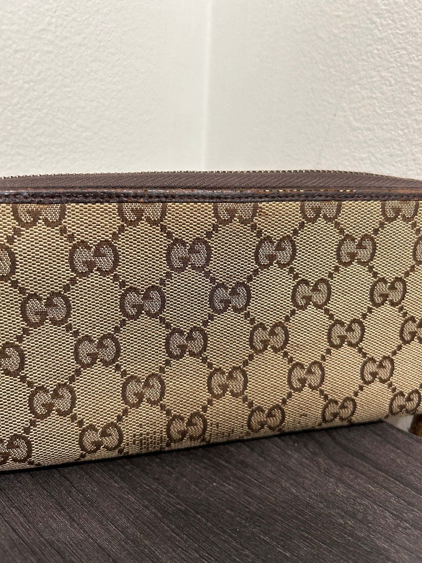SOLD! Gucci GG Wallet