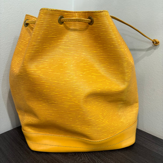 #304 LOUIS VUITTON EPI Noé GM